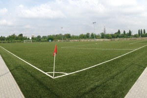 Pełnowymiarowe boisko piłkarskie z trawy syntetycznej i certyfikat FIFA 2 Star dla RKS Garbarnia Kraków